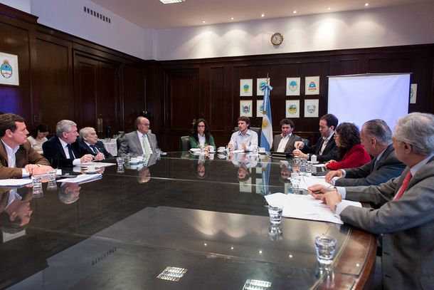 UIA:Este es un período complicado y no quisiera estar en la piel del Gobierno