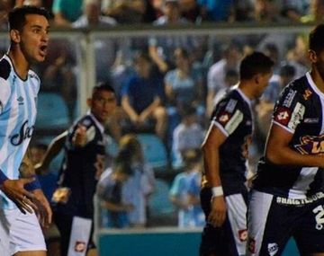Atlético Tucumán derrotó 3-0 a Quilmes - Crédito:&nbsp;@cerveceronet