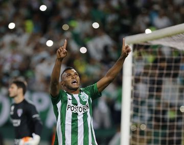 Atlético Nacional le ganó a San Pablo con polémica y es el primer finalista