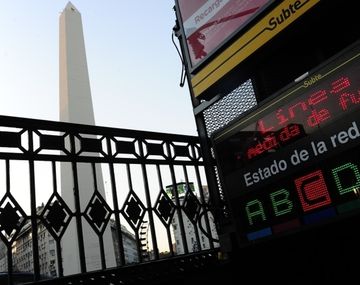 El gobierno porteño amenaza con despidos si sigue el paro del subte