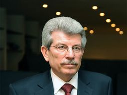 de vendedor a comprador: el central recupero us$1.200m de vendedor a comprador: el central recupero us$1.200m