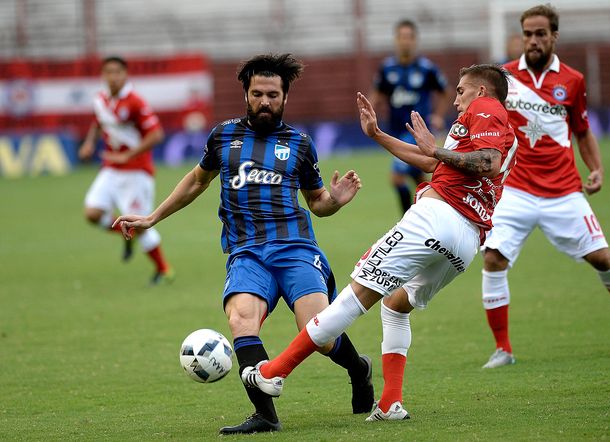 Un Argentinos sin respuestas fue goleado por Atlético Tucumán