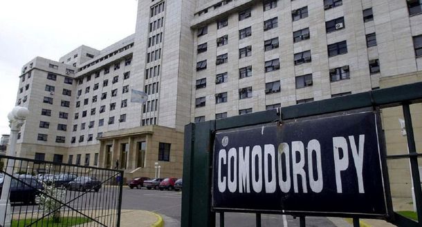 Reforzaron la seguridad en Comodoro Py tras el episodio en la casa de Bonadio