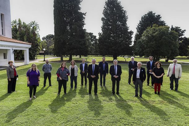 Alberto Fernández analizó con expertos como será la cuarta fase de la cuarentena