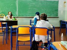 Los casos de covid en menores de 16 años crecieron 450% en Ciudad con la vuelta a las aulas