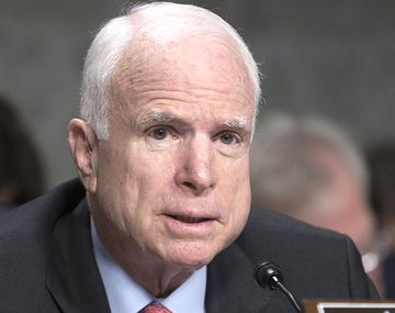 El senador fue operado el viernes pasado