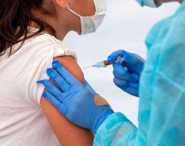 El Gobierno busca avanzar en la aplicación de vacunas contra el coronavirus en menores de 17 años