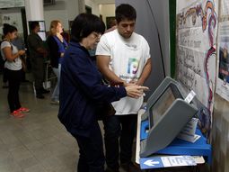 la ciudad preve que el resultado de la eleccion estara a la medianoche la ciudad preve que el resultado de la eleccion estara a la medianoche