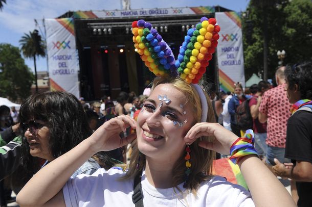 Alberto Fernández: La bandera LGBTIQ+ flamea en todo el país con grandes motivos de celebración