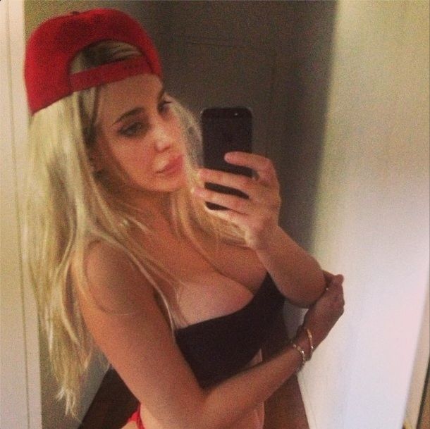 Charlotte Caniggia mostró su cara al natural en las redes sociales