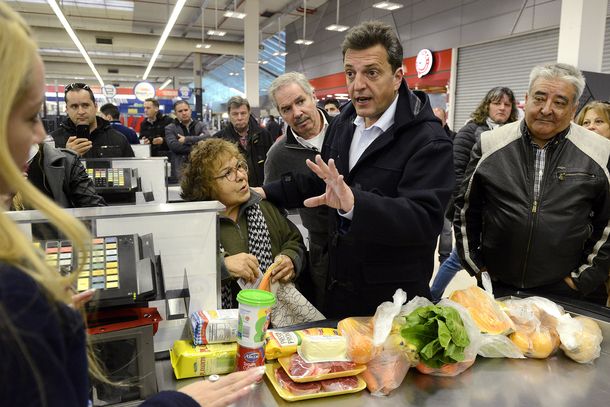 Canasta básica: Massa apuntó al Gobierno por el precio de los alimentos