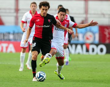 Argentinos no pudo con Newells y sumó un punto