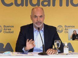 Ardió el chat de YouTube cuando hablaba Larreta