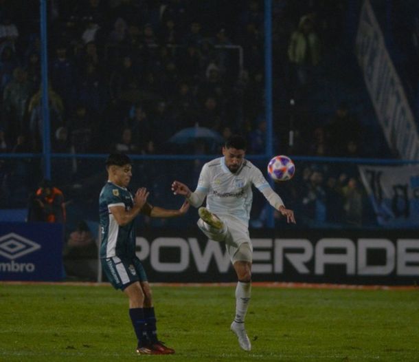 Atlético Tucumán se impuso 2-0 ante Gimnasia