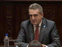 Rossi advirtió que JxC está pensando en una maxi devaluación