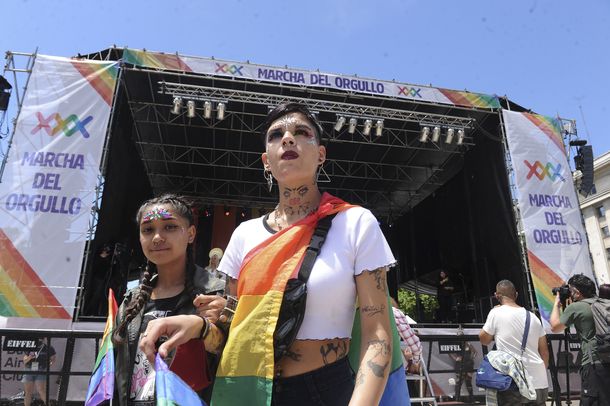 Alberto Fernández: La bandera LGBTIQ+ flamea en todo el país con grandes motivos de celebración