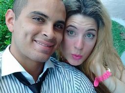 Esteban Acuña y Brenda Arnolettom