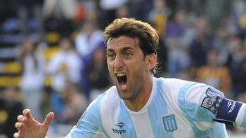 de la mano de milito, racing se acerca al titulo de la mano de milito, racing se acerca al titulo