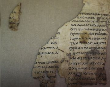 Importante hallazgo arqueológico en Israel: un pergamino bíblico de 2.000 años de antigüedad