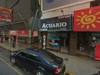 Quilmes: un remisero abusó de una chica de 19 años en su auto
