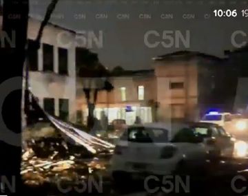 Devastador paso de la tormenta en el Conurbano: se derrumbó una escuela