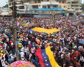 Juan Guaidó se autoproclamó presidente