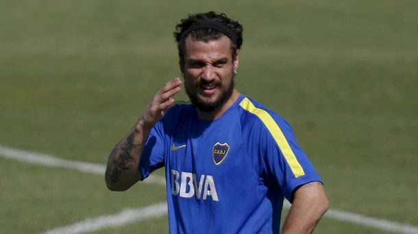 Una buena para Boca: Osvaldo volvió a entrenar a la par del grupo