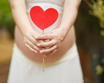 Hizo una fiesta para compartir la novedad con sus amigas y le fallaron todas