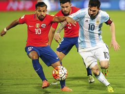 messi, tras la vuelta ante chile: extranaba jugar con la seleccion messi, tras la vuelta ante chile: extranaba jugar con la seleccion