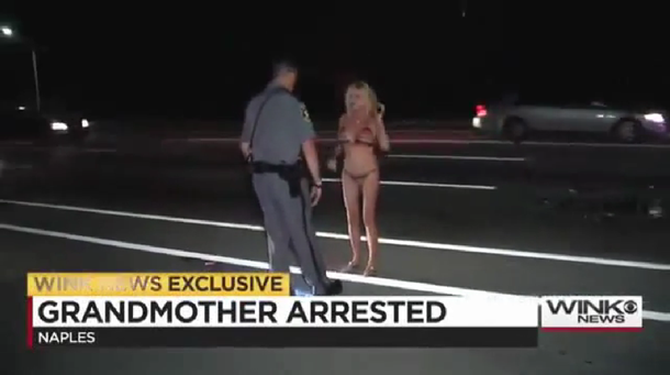 Una abuela muy sexy y con poca ropa fue detenida por manejar borracha