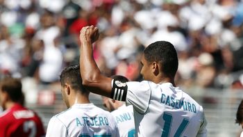 El brasileño fue capitán en el amistoso ante Manchester United El brasileño fue capitán en el amistoso ante Manchester United