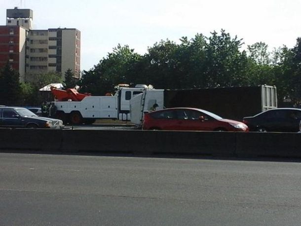 Panamericana: choque y vuelco provoca gran caos vehicular