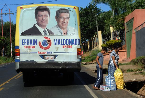 Paraguay elige presidente para retornar a la normalidad