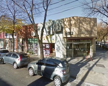 Asaltaron una confitería y se llevaron comida