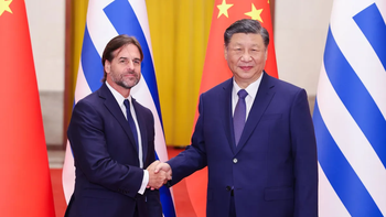 Uruguay y China se comprometieron a avanzar en la firma del TLC. Uruguay y China se comprometieron a avanzar en la firma del TLC.