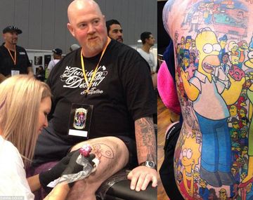 Se tatuó 203 personajes de Los Simpson