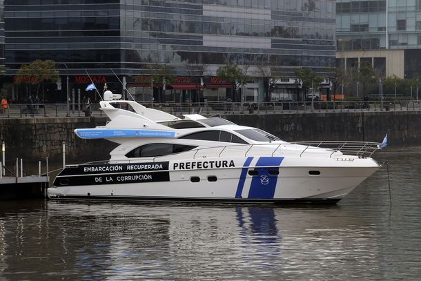 Una de las embarcaciones a las que se le aplicó la extinción de dominio