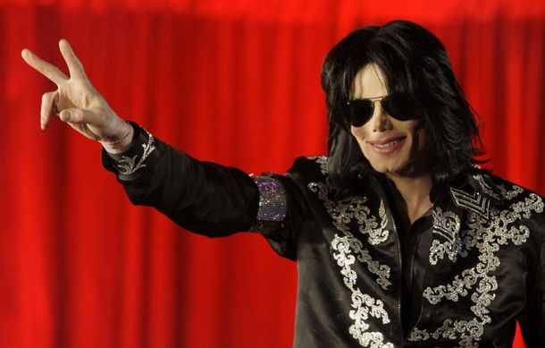 Aseguran que Michael Jackson pagó 35 millones para ocultar abusos