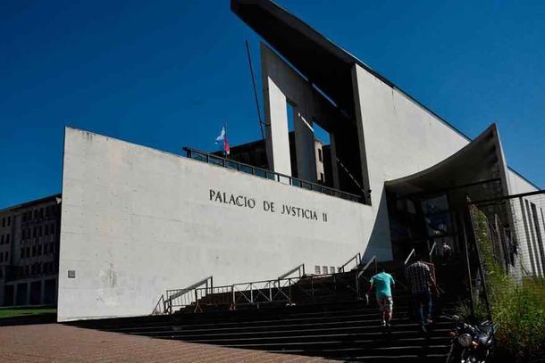 Descubren a funcionarios teniendo sexo en Palacio de Justicia