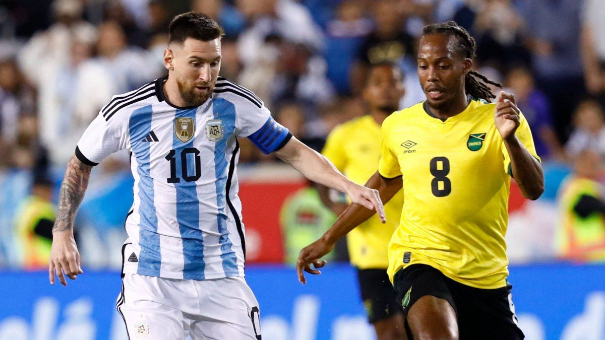 ArgentinaJamaica los goles de Julián Álvarez y Lionel Messi