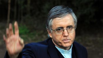 el padre grassi apelara a la corte para seguir en libertad el padre grassi apelara a la corte para seguir en libertad