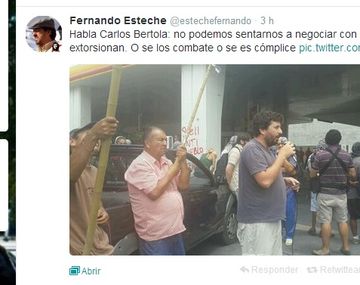 Desde la cárcel y por Twitter