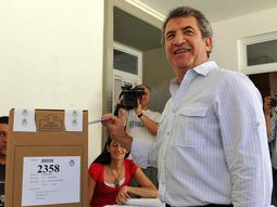 urribarri: scioli no es el responsable del resultado en provincia urribarri: scioli no es el responsable del resultado en provincia