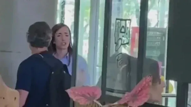 Victoria Villarruel fue repudiada en un bar porteño por su discurso negacionista