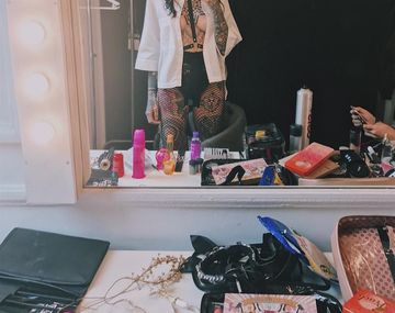 Candelaria Tinelli, semi desnuda en Instagram