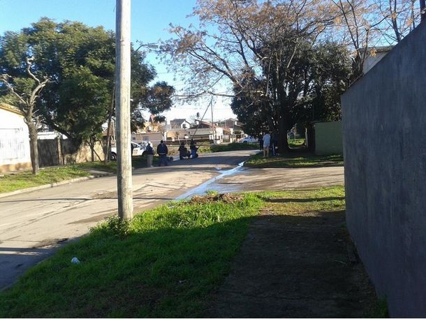 Buscan identificar a la mujer asesinada en Hurlingham por sus huellas y tatuajes