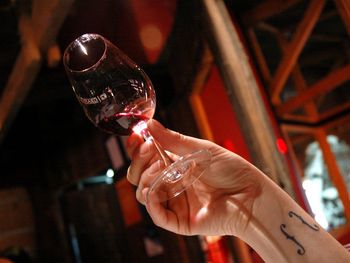 Venderán la botella de vino a $20 para incentivar el turismo