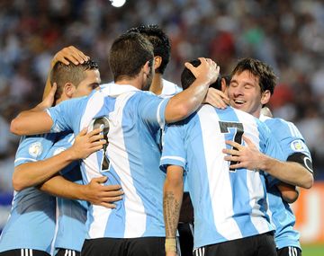 Argentina visita a Chile para mantener la punta