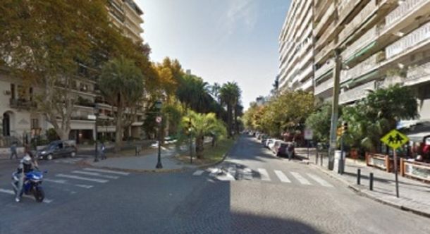 Caminaba por una vereda, se tropezó con un hierro y ahora cobrará 117 mil pesos