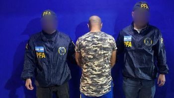 se hacia pasar por pastor y lo detuvieron por homicidio: era buscado por matar a un hombre en 2021 se hacia pasar por pastor y lo detuvieron por homicidio: era buscado por matar a un hombre en 2021